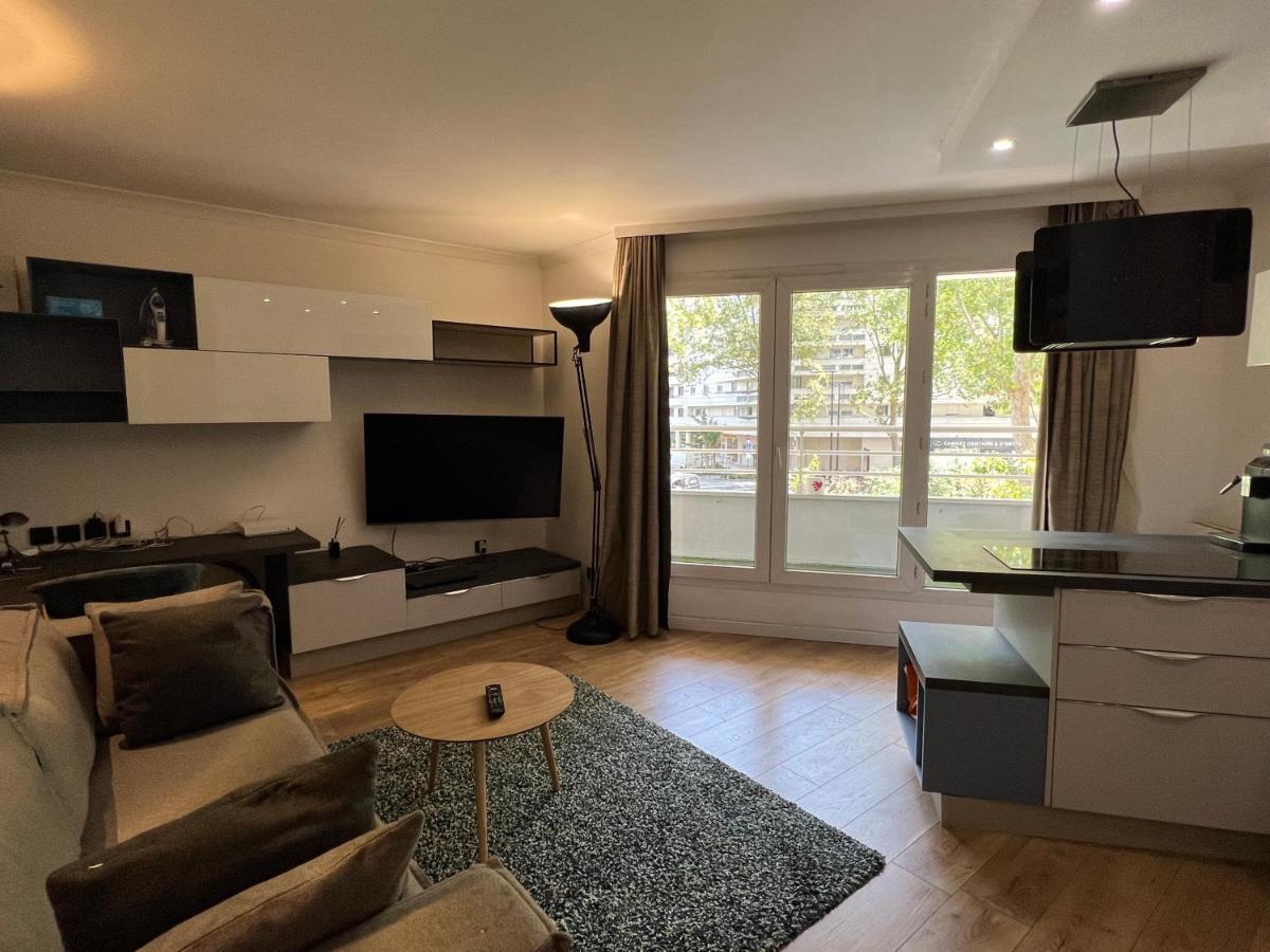 Appartement T2 / La Defense 库尔布瓦 外观 照片