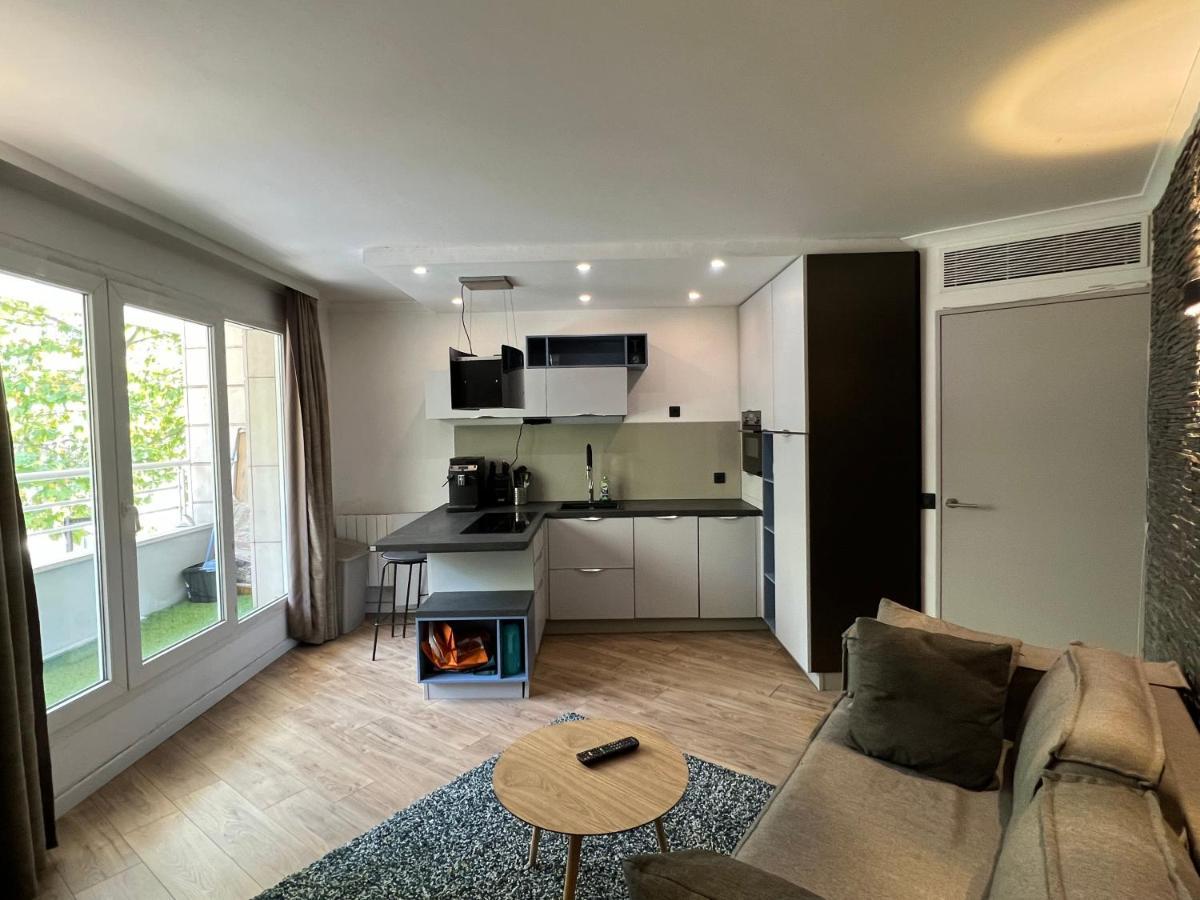 Appartement T2 / La Defense 库尔布瓦 外观 照片